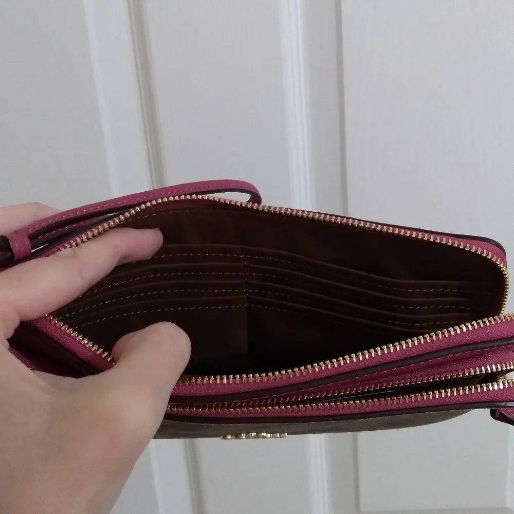 Coach Signature Double Zip Wallet